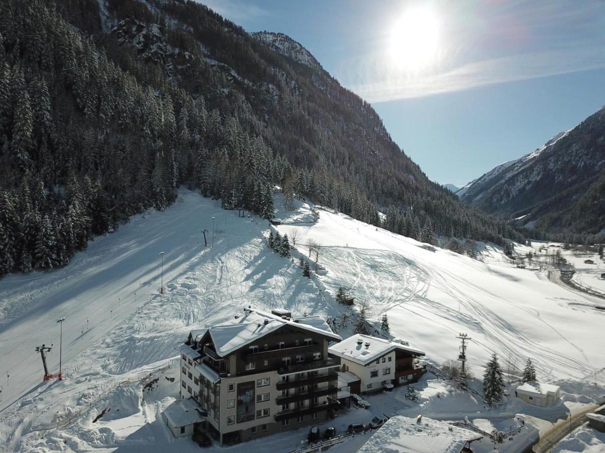 Aktivhotel Feichtner Hof Kaunertal Extérieur photo
