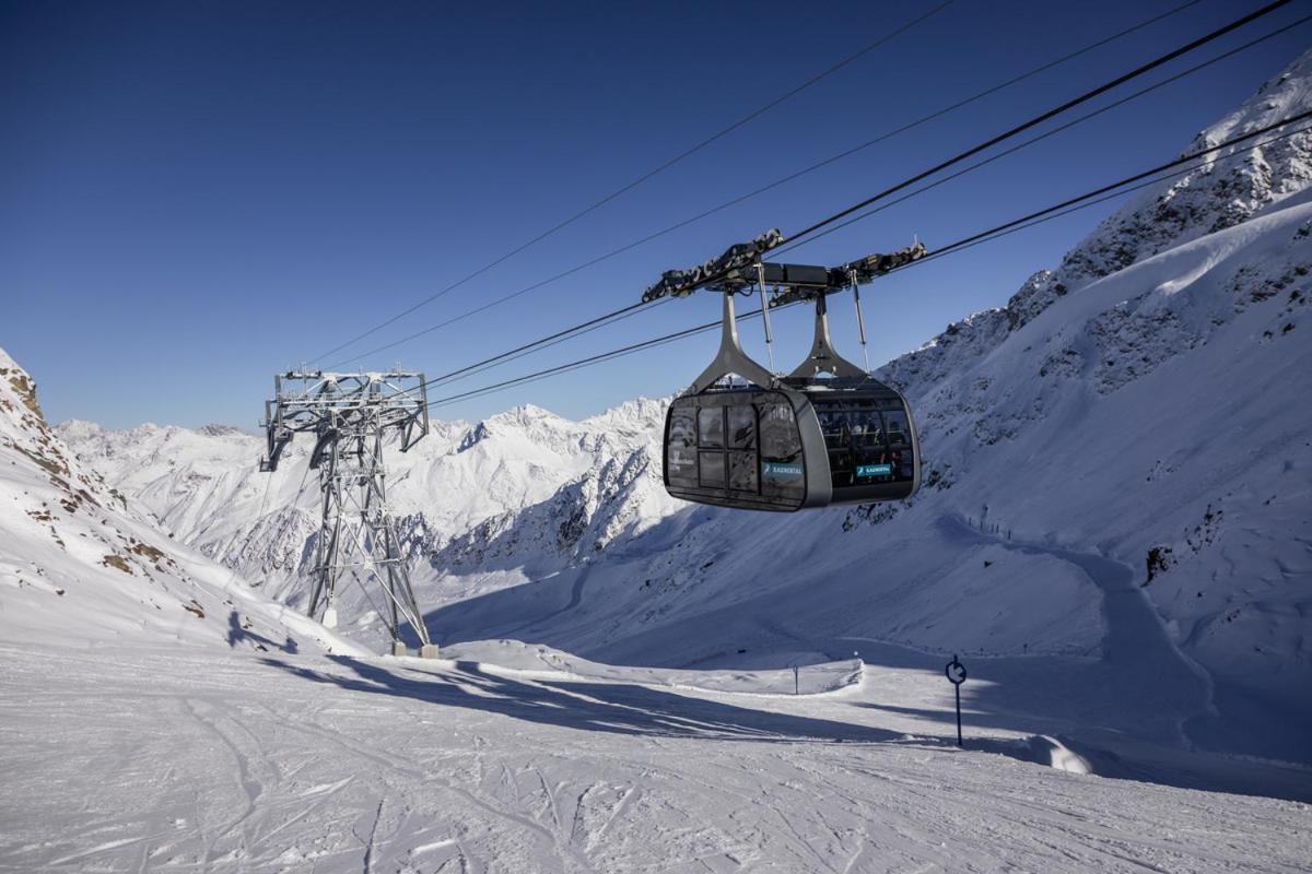 Aktivhotel Feichtner Hof Kaunertal Extérieur photo