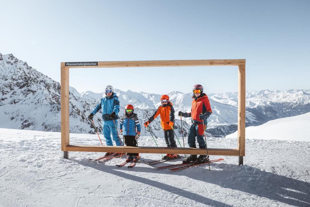 Aktivhotel Feichtner Hof Kaunertal Extérieur photo